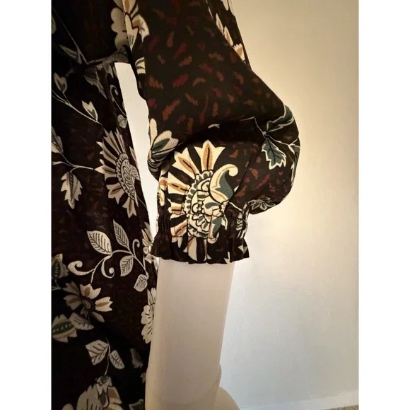 LOFT Women's Petite Floral Tie Neck Blouse Black Long Sleeve Size SP - Picture 8 of 13